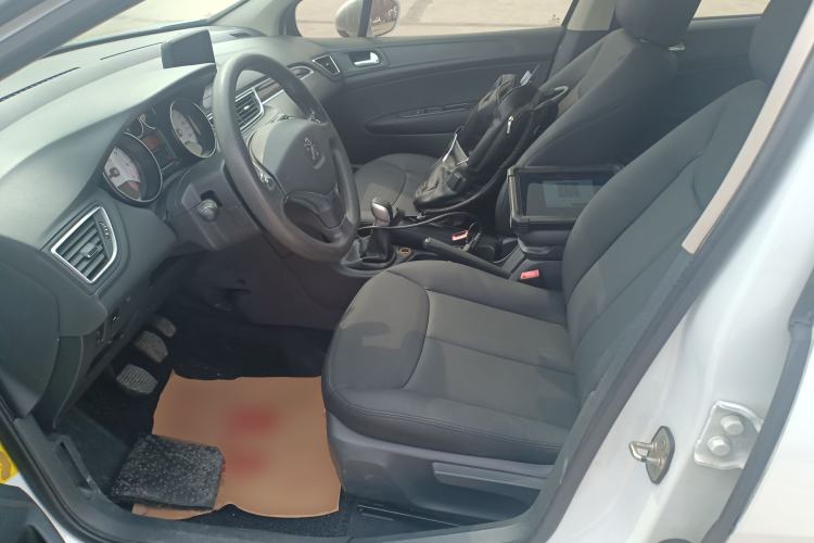 Used Peugeot 308 2014 Enjoy Edition Classic 1.6L Manual YouShang Model
