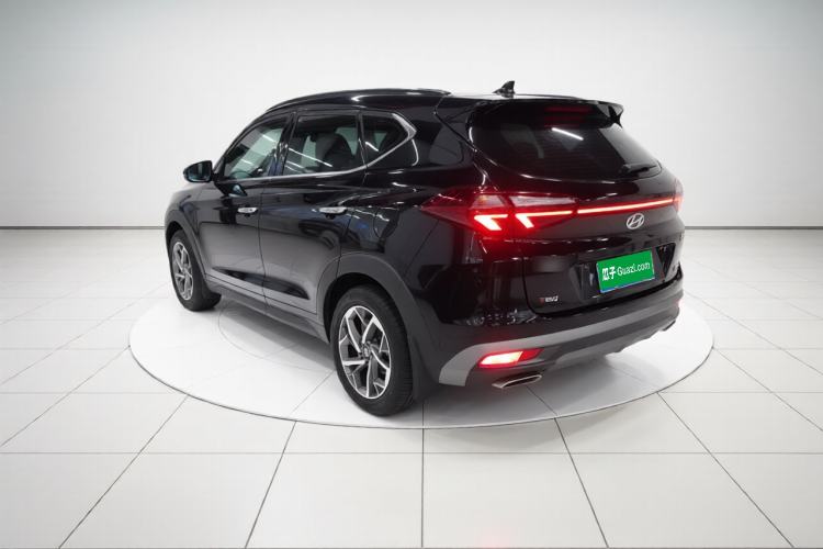 Used Hyundai Tucson 2019 280TGDi Dual-Clutch Two-Wheel Drive Fashion Edition China VI Standard