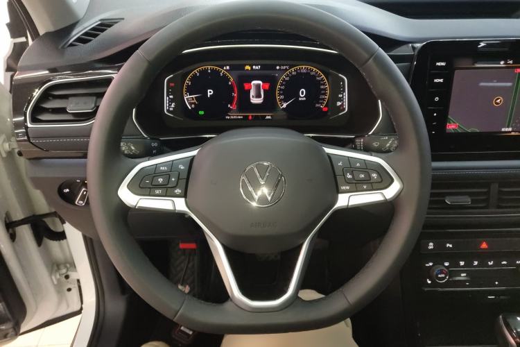 Used Volkswagen Tharu 2025 NewRui 300TSI Prestige Edition