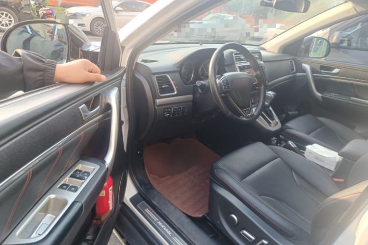 Used Haval H6 2015 Sport Edition 1.5T Automatic Two-Wheel Drive Luxury Model Driver Seat