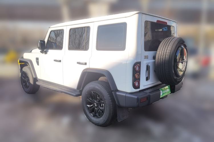 Used 212 T01 2024 2.0T Mechanic
