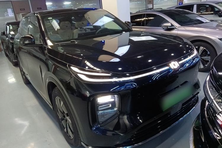 Used CHANGAN NEVO Q07 2025 145 Zun Yao Trim Front Right 45 Deg