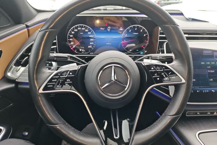 Used Mercedes-Benz E-Class 2024 E 260 L Steering Wheel