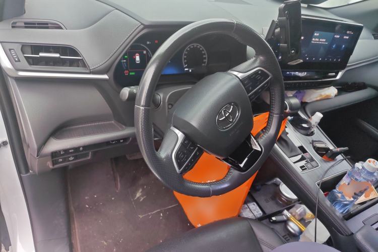 Used Toyota SIENNA 2021 2.5L Hybrid Ultimate Edition Steering Wheel