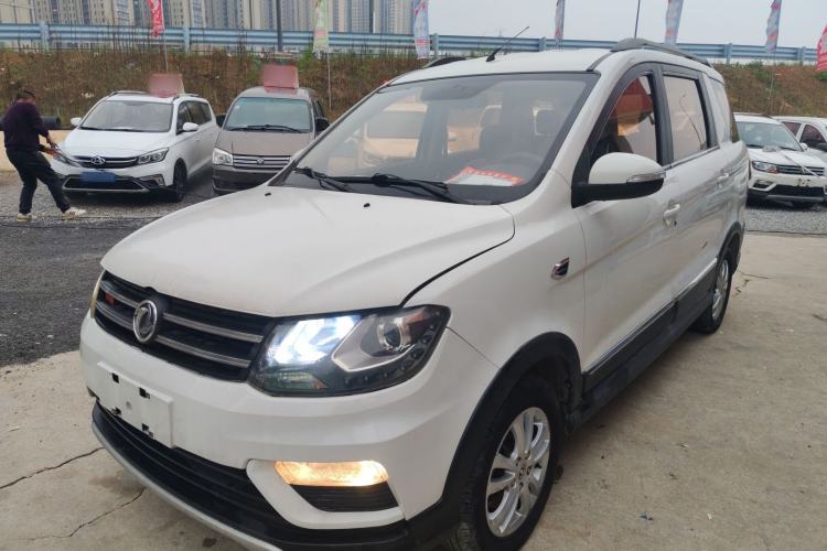 Used Dongfeng Fengon 370 2016 1.5L Manual Luxury Version SFG15-05 7 Seats