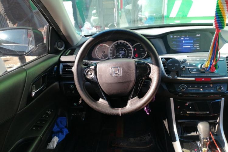 Used Honda Accord 2016 2.0L Comfort Edition Steering Wheel