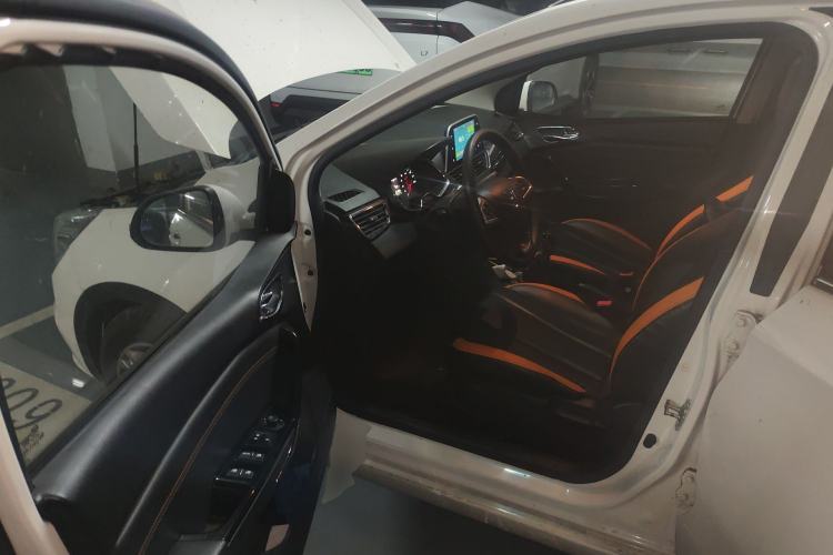 Used Baojun 310 2016 1.2L Manual Luxury Model