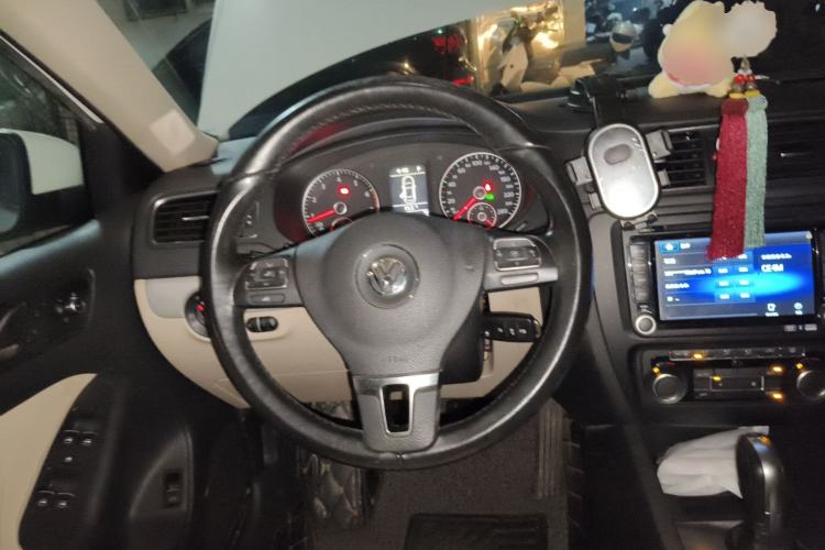 Used Volkswagen Sagitar 2014 1.4TSI Automatic Luxury Model