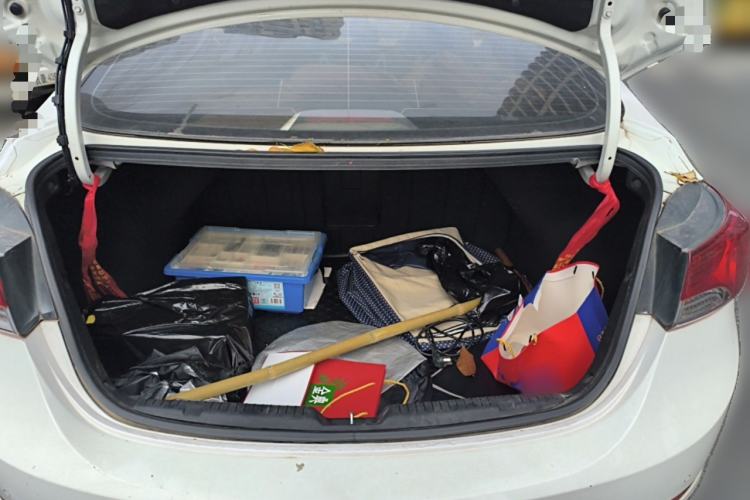 Used Hyundai Elantra (5th Generation / Langdong) 2015 1.6L Automatic Luxury Model Trunk