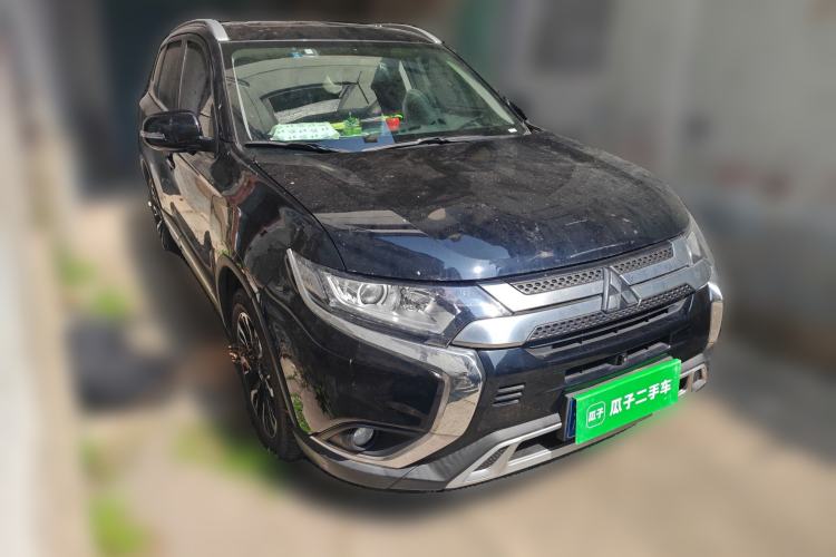 Used Mitsubishi Outlander 2019 2.0L Two-Wheel Drive Comfort Edition 5 Seats China VI Standard Exterior 2