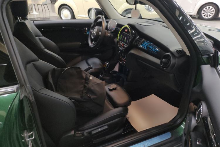 Used MINI MINI 2021 2.0T COOPER S Classic Edition
