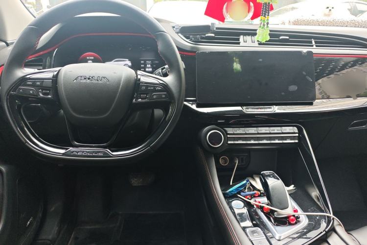 Used Dongfeng Aeolus AX7 2022 Mach Edition 1.5T DCT DF51 Center Console