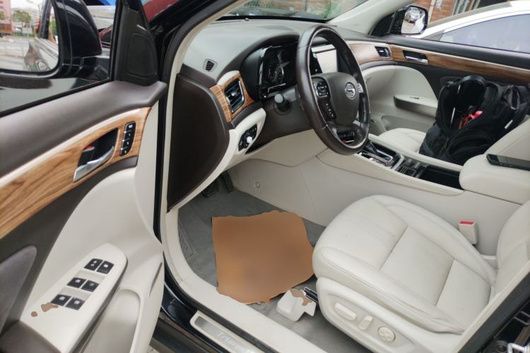 Used GAC Trumpchi GS8 2017 320T Two-Wheel Drive Luxury Smart Connectivity Version (7 Seats) Driver Seat