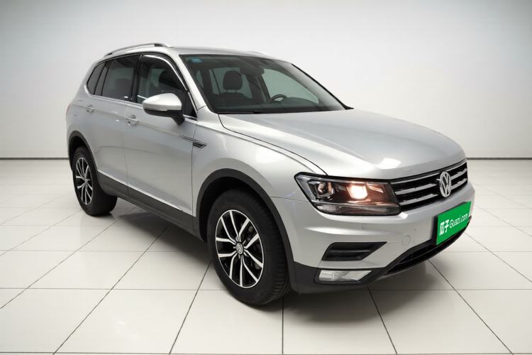 Used Volkswagen Tiguan L 2017 330TSI Automatic Two-Wheel Drive Luxury Edition
