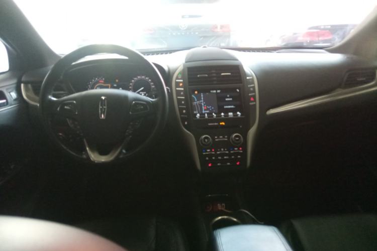 Used Lincoln MKC 2017 2.0T Two-Wheel Drive Deluxe Edition