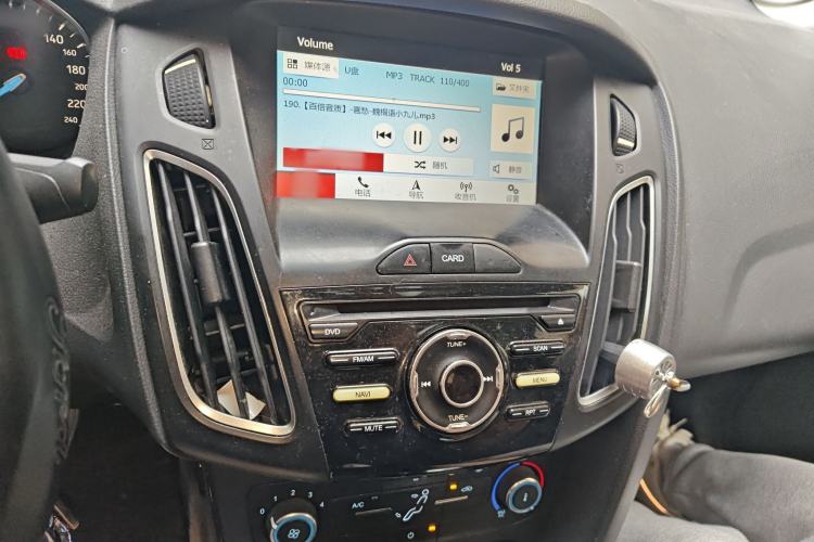 Used Ford Focus 2018 Sedan Classic 1.6L Automatic Trendy SmartDrive Edition