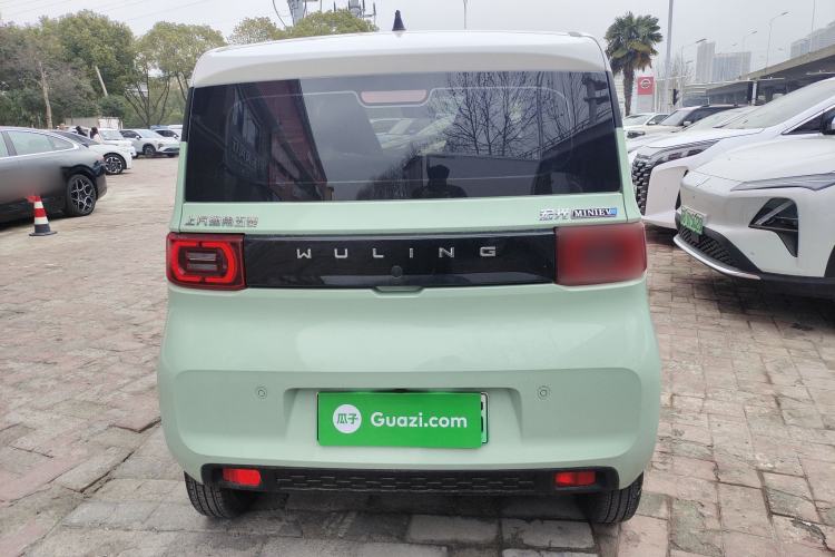 Used Wuling Hongguang MINIEV 2022 Macaron Premium Model – Lithium Iron Phosphate