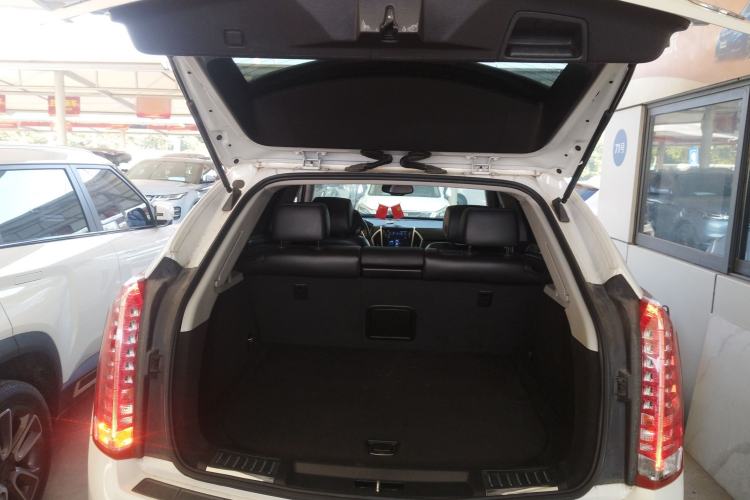 Used Cadillac SRX 2015 3.0L Comfort Version
