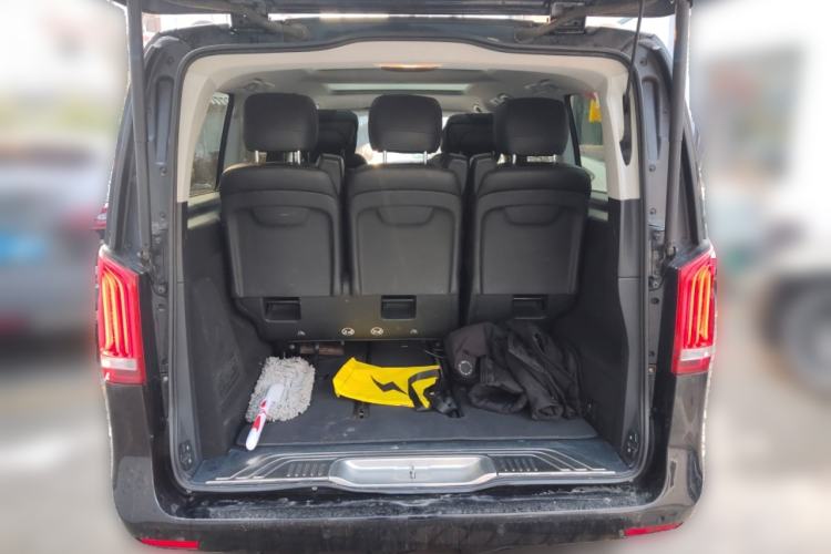 Used Mercedes-Benz V-Class 2017 V 260 Prestige Edition