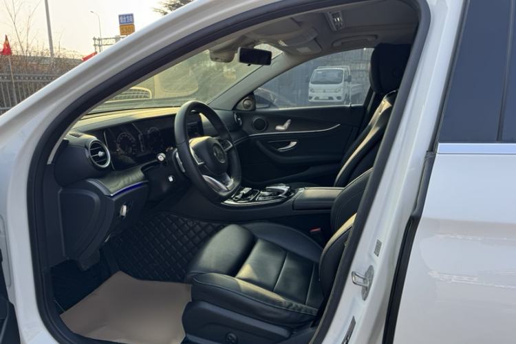 Used Mercedes-Benz E-Class 2016 E 200 L Sport Edition