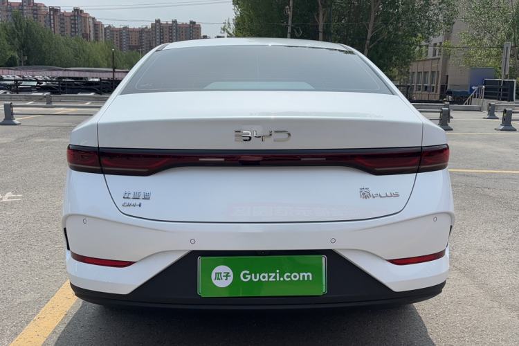 Used BYD Qin PLUS 2025 DM-i Smart Drive 55KM Leading Model
