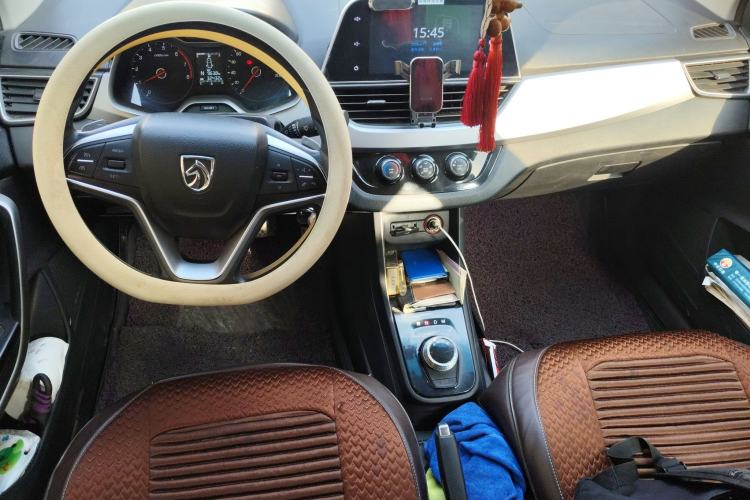 Used Baojun 310W 2018 1.5L Automatic Fashion Edition China VI