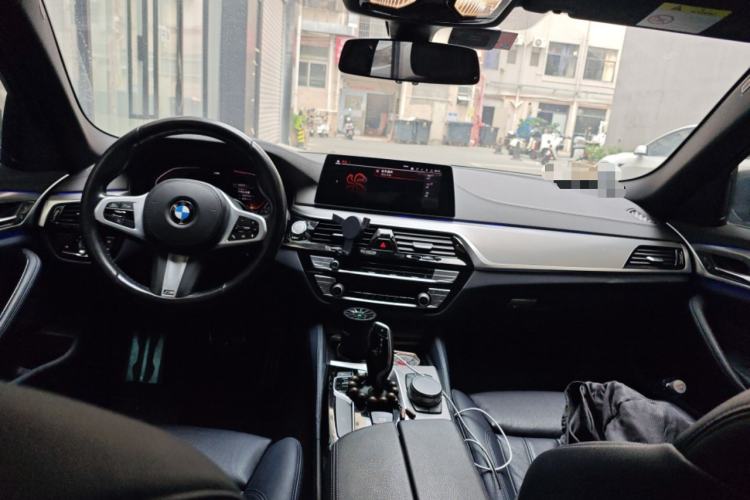 Used BMW 5 Series 2020 525i M Sport Package
