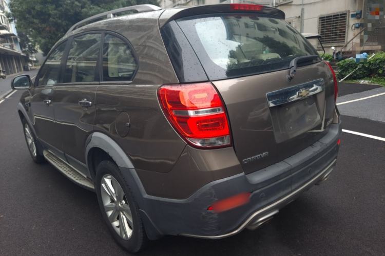 Used Chevrolet Captiva 2015 2.4L 4x4 Flagship Edition 7-Seater
