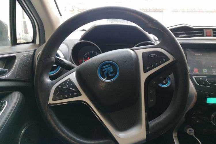 Used BYD Yuan New Energy 2018 EV360 Smart Connect Cool Edition Steering Wheel