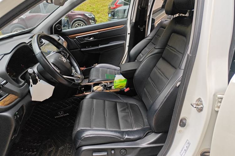 Used Honda CR-V 2017 240TURBO CVT Front-Wheel Drive Fashion Edition