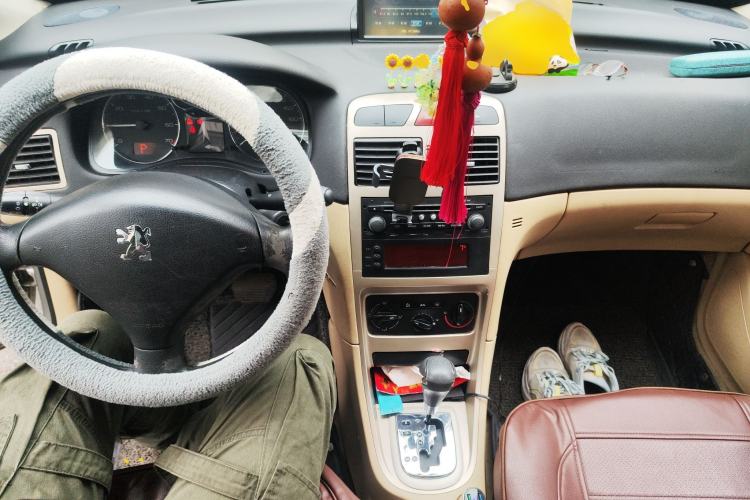 Used Peugeot 307 2010 Sedan 1.6L Automatic Comfort Edition