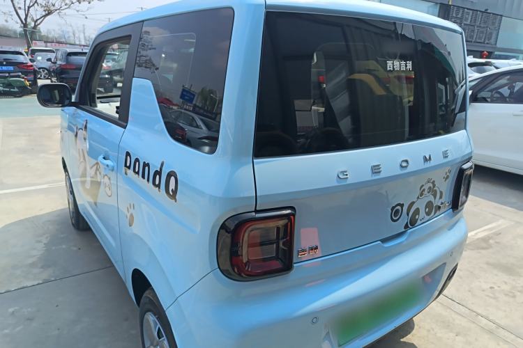 Used Geely Galaxy Panda 2023 Panda Mini 200km Endurance Bear