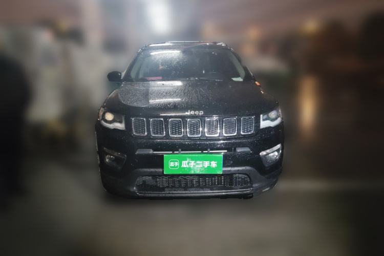 Used Jeep Compass 2017 200T Automatic Family Edition
