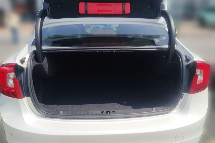 Used Volvo S60 2019 S60L T3 Intelligent Upgrade Edition Trunk