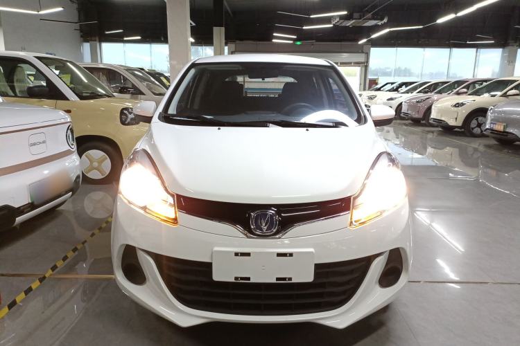 Used CHANGAN Benni E-Star 2021 National Edition Xin Yue Version (Fast-Charging Edition) Lithium Iron Phosphate (31.18 kWh) Front