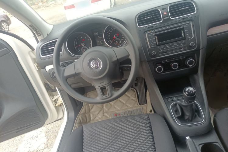 Used Volkswagen Golf 2012 1.6 Manual Fashion Edition Steering Wheel