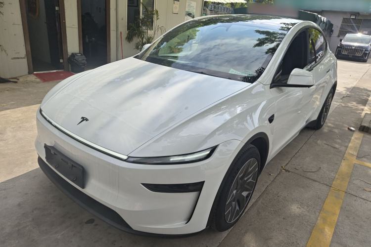 Used Tesla Model Y L 2025 Model Long-Range All-Wheel-Drive Version