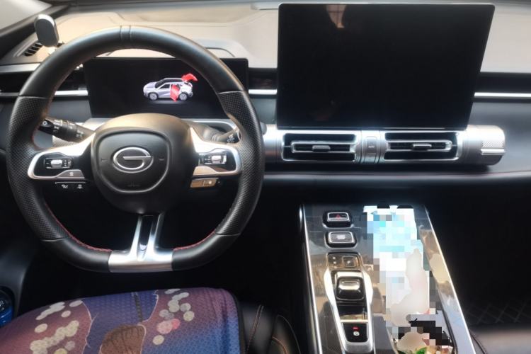 Used GAC Trumpchi EMKOO 2022 1.5T Supernova Pro Edition Center Console