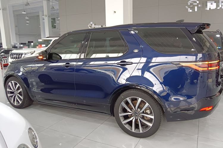 Used Land Rover Discovery 2021 360 PS R-Dynamic SE
