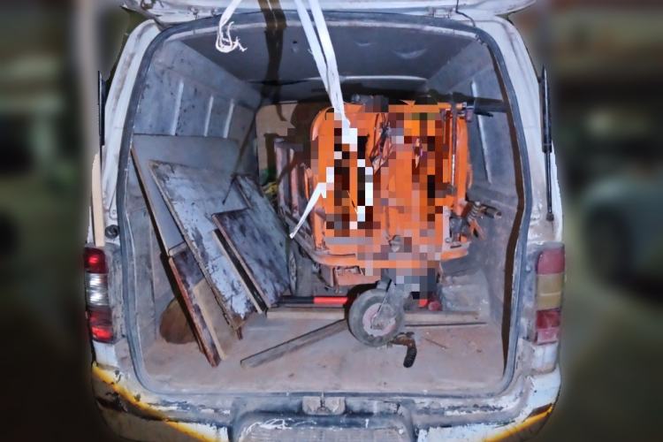 Used Jinbei Hiace 2014 2.0L 5th Generation Kuaiyunwang Business Version 4G21B Trunk