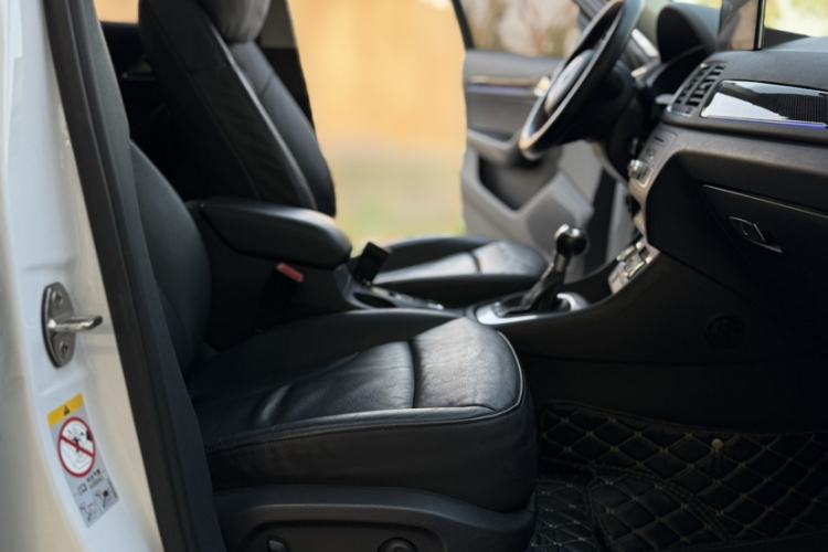 Used Audi Q3 2015 35 TFSI Millionth Anniversary Comfort Model