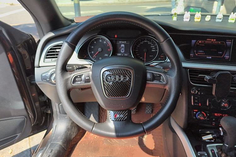 Used Audi A5 2010 2.0TFSI Cabriolet
