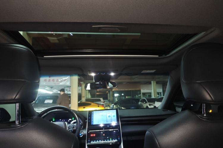 Used Toyota Avalon 2023 2.0L Luxury Edition Headliner