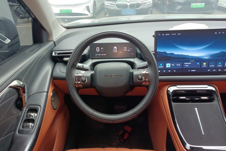 Used AION V 2024 Aion Tyrannosaurus 520 Smart Luxury Edition