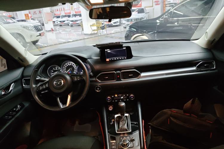 Used Mazda CX-5 2020 2.0L Automatic Two-Wheel Drive Smart Version Center Console