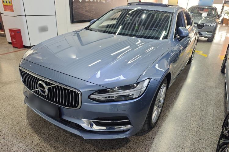 Used Volvo S90 2020 Facelift T5 Smart & Luxurious Edition