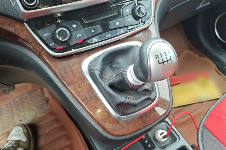 Used Haval H6 2017 Red-Label Sport Edition 1.5T Manual Two-Wheel Drive Elite Model