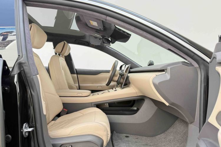 Used Nio ET7 2022 100kWh First Edition Interior 9