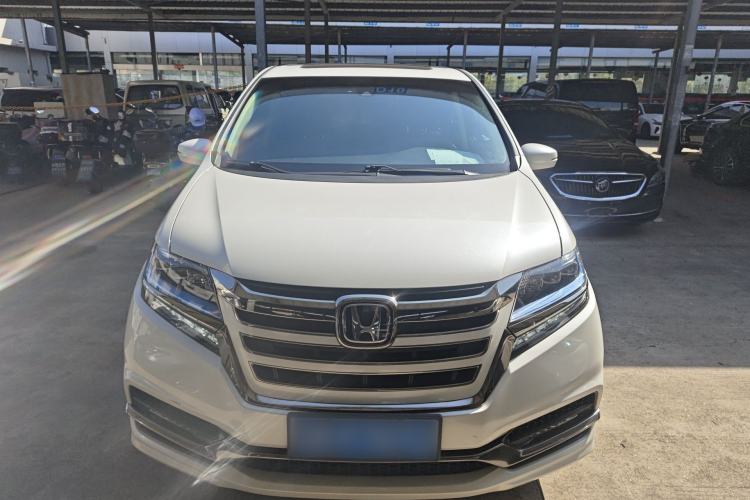 Used Honda Elysion 2019 2.0L Hybrid Luxury Edition
