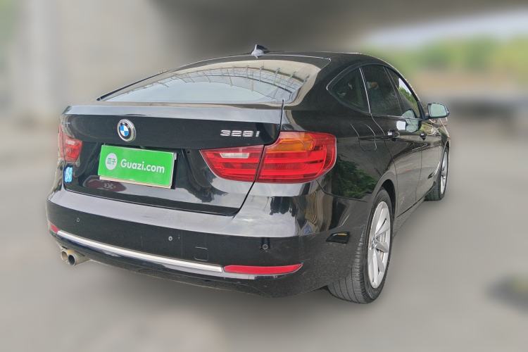 Used BMW 3 Series GT 2013 328i Sport Design Package Rear Right 45 Deg